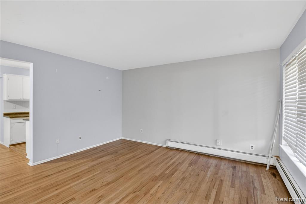 25301 Five Mile Road, Unit 109 Redford, MI 48239 - Photo 6 of 22