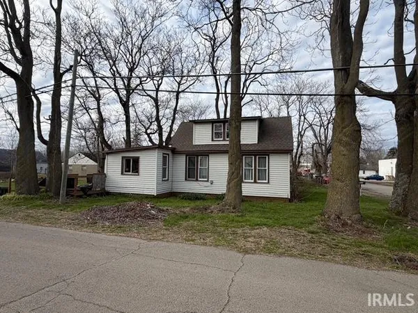 $19,000 | 2823 South High Street, Muncie, IN 47302