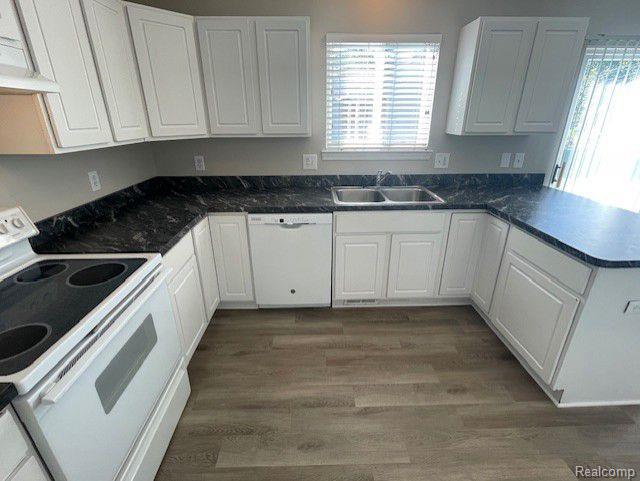 1611 Milverton Road Troy, MI 48083 - Photo 3 of 23