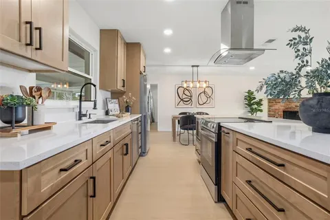 $515,000 | 305 Robin Hill Drive, Altamonte Springs, FL 32701