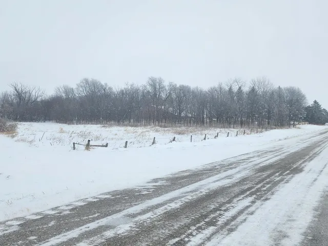 $274,900 | 23466 710th Street, Hayfield, MN 55940