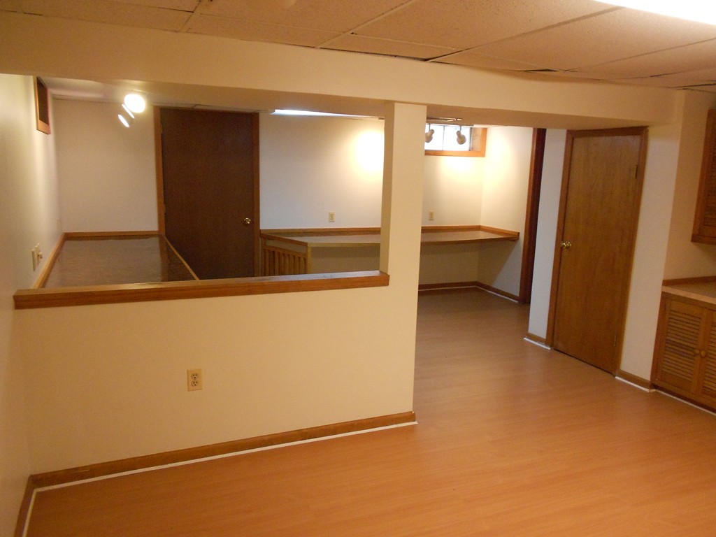 97 Logtown Road Amherst, MA 01002 - Photo 16 of 24 Gallery Image 16