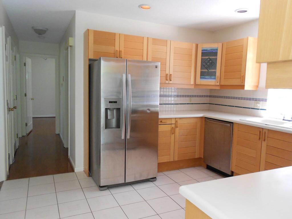 97 Logtown Road Amherst, MA 01002 - Photo 4 of 24 Gallery Image 4