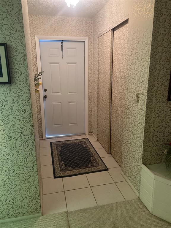 1425 Atlantic Shores Boulevard, Unit 601 Hallandale Beach, FL 33009 - Photo 5 of 23 a bathroom with a shower