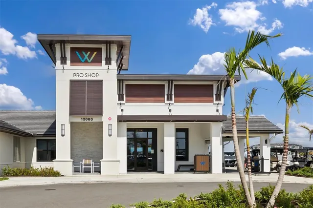 $389,000 | 17445 Opal Sand Drive, Unit 207, Venice, FL 34293