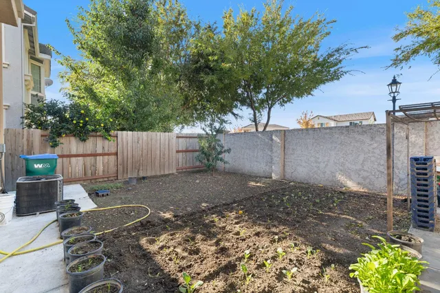 $498,000 | 10525 Lake Point Avenue, Stockton, CA 95219