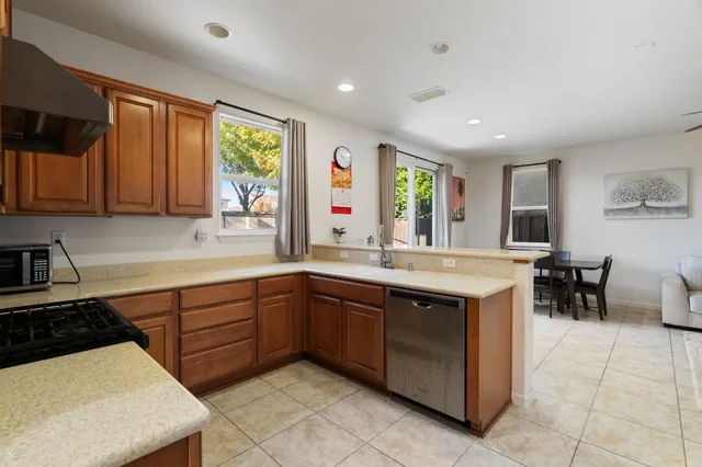 $498,000 | 10525 Lake Point Avenue, Stockton, CA 95219