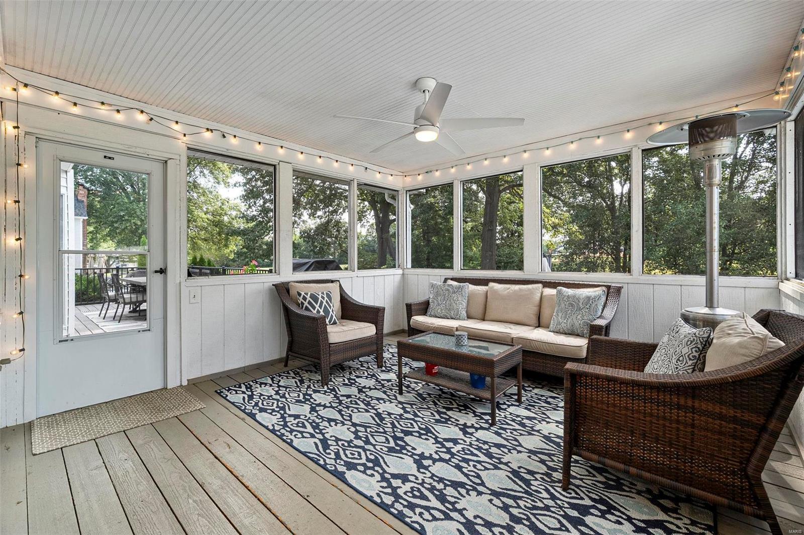 12554 Sunset Drive St. Louis, MO 63128 - Photo 19 of 46