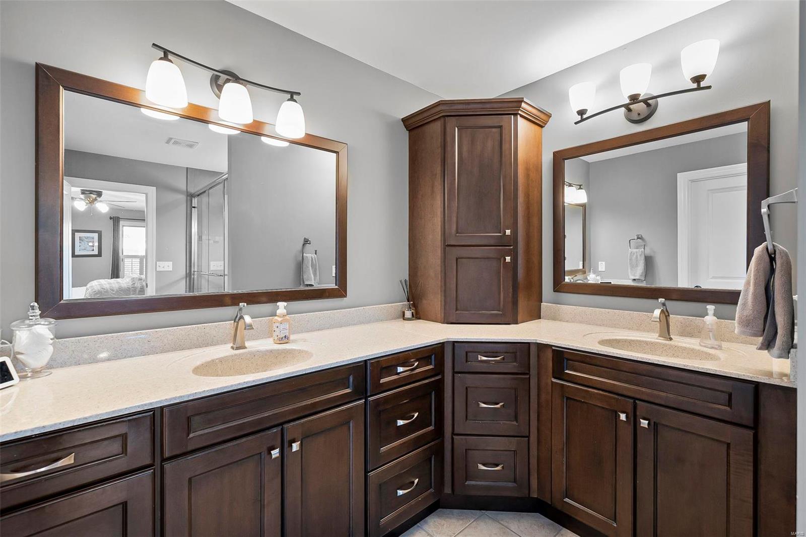 12554 Sunset Drive St. Louis, MO 63128 - Photo 25 of 46