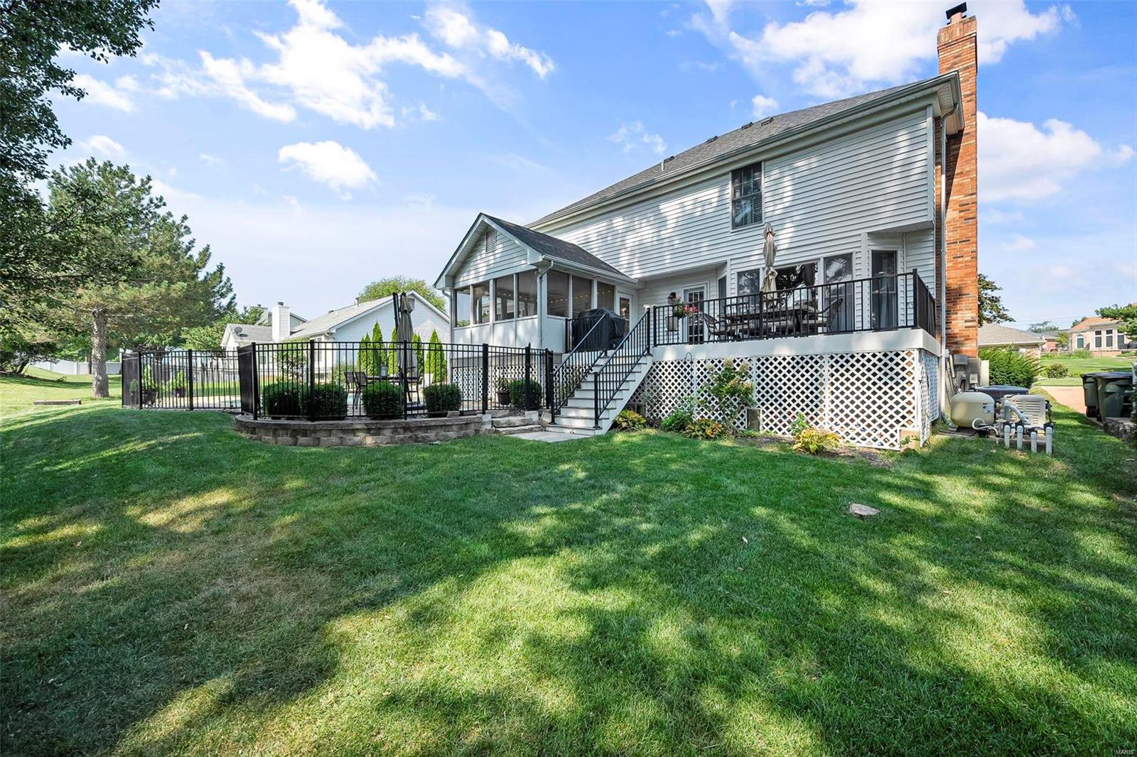 12554 Sunset Drive St. Louis, MO 63128 - Photo 43 of 46