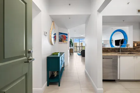 $430,000 | 3020 Northeast 32nd Avenue, Unit 616, Fort Lauderdale, FL 33308