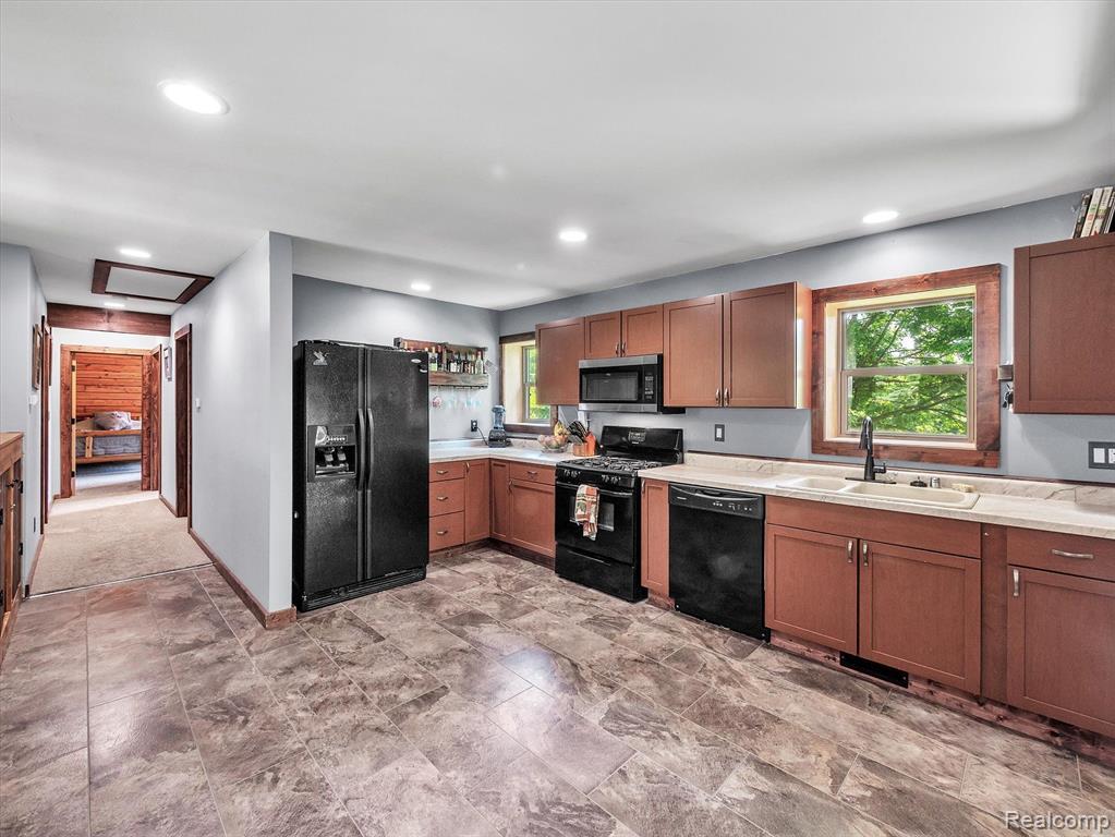 2175 Miller Road Metamora, MI 48455 - Photo 12 of 49