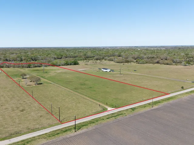 a view of outdoor space with trees