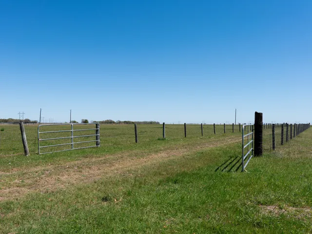 $315,000 | 1389 County Road 436, Bay City, TX 77414