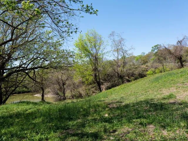 $315,000 | 1389 County Road 436, Bay City, TX 77414