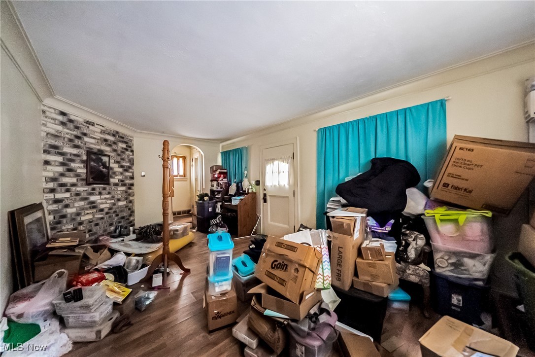 6815 Ridgewood Avenue Parma, OH 44129 - Photo 5 of 28