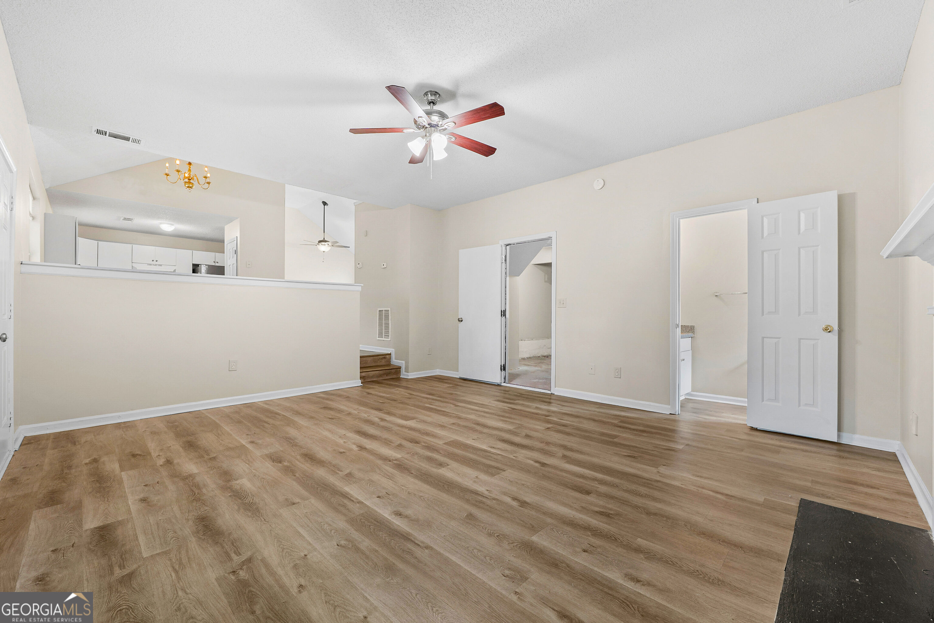 2397 Rambling Way Lithonia, GA 30058 - Photo 13 of 29 Gallery Image 13