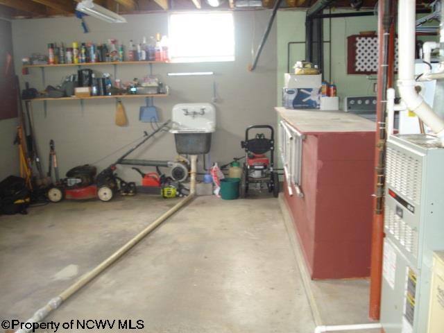 425 Morgan Street Rivesville, WV 26588 - Photo 17 of 20 Gallery Image 17