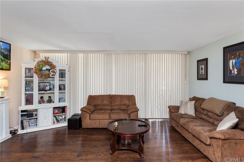 6979 Palm Court, Unit 204A Riverside, CA 92506 - Photo 2 of 21