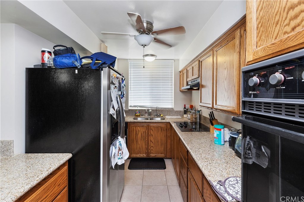 6979 Palm Court, Unit 204A Riverside, CA 92506 - Photo 5 of 21