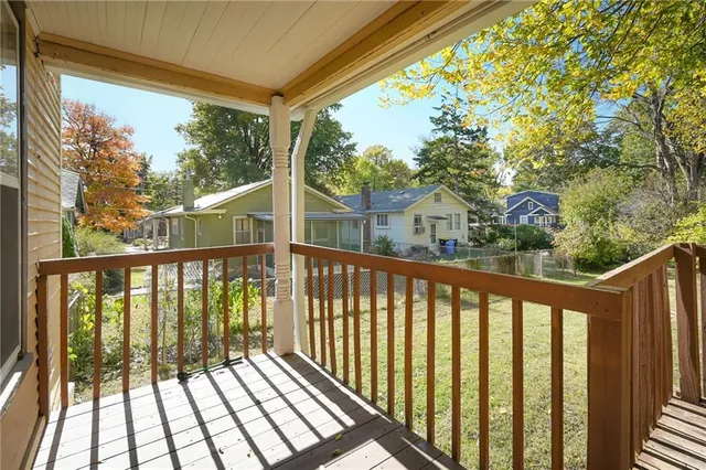 $325,000 | 6030 Cherry Street, Kansas City, MO 64110