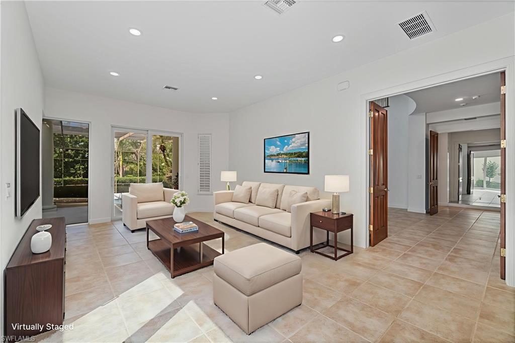 8169 Via Vecchia Naples, FL 34108 - Photo 4 of 33