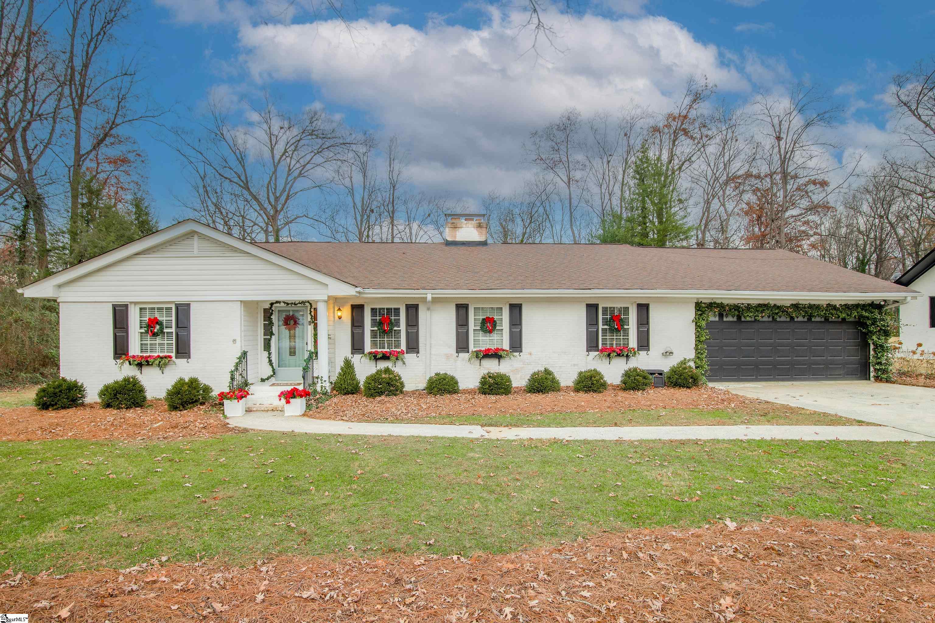 11 Botany Road Greenville, SC 29615 - Photo 1 of 36 Gallery Image 1