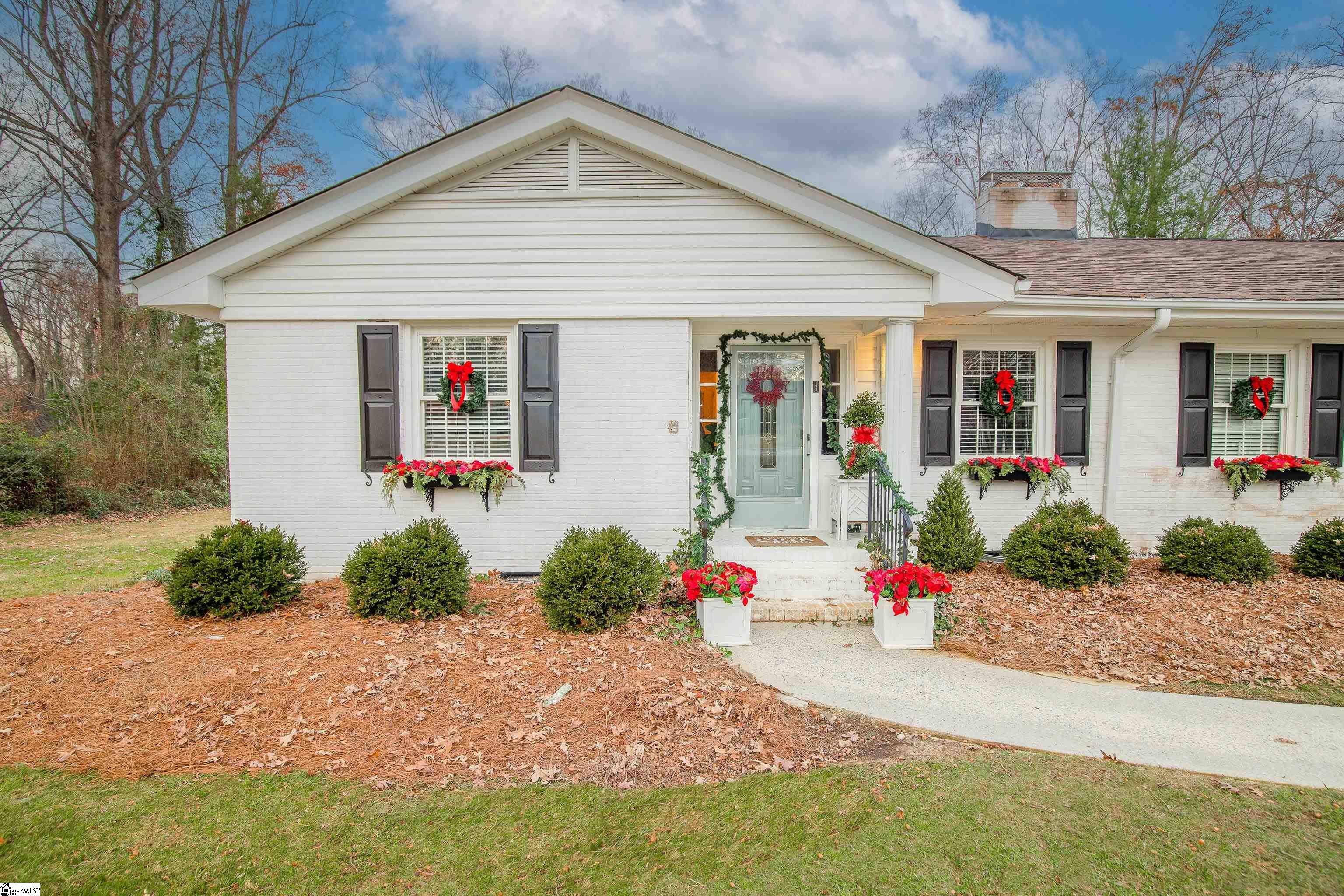 11 Botany Road Greenville, SC 29615 - Photo 5 of 36 Gallery Image 5