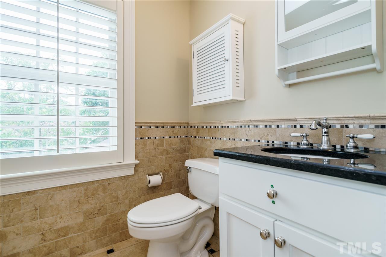 1501 St Marys Street Raleigh, NC 27608 - Photo 20 of 30 Full bath