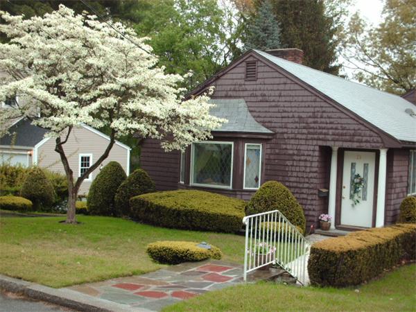 21 Albamont Road Winchester, MA 01890 - Photo 1 of 1 Gallery Image 1