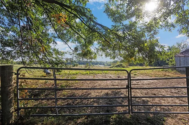 $415,000 | 1005 Southwest Shaver Road, Plattsburg, MO 64477