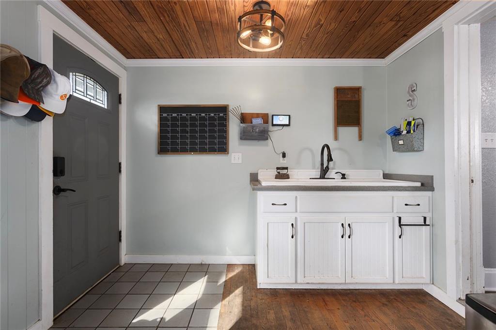 1005 Southwest Shaver Road Plattsburg, MO 64477 - Photo 15 of 40