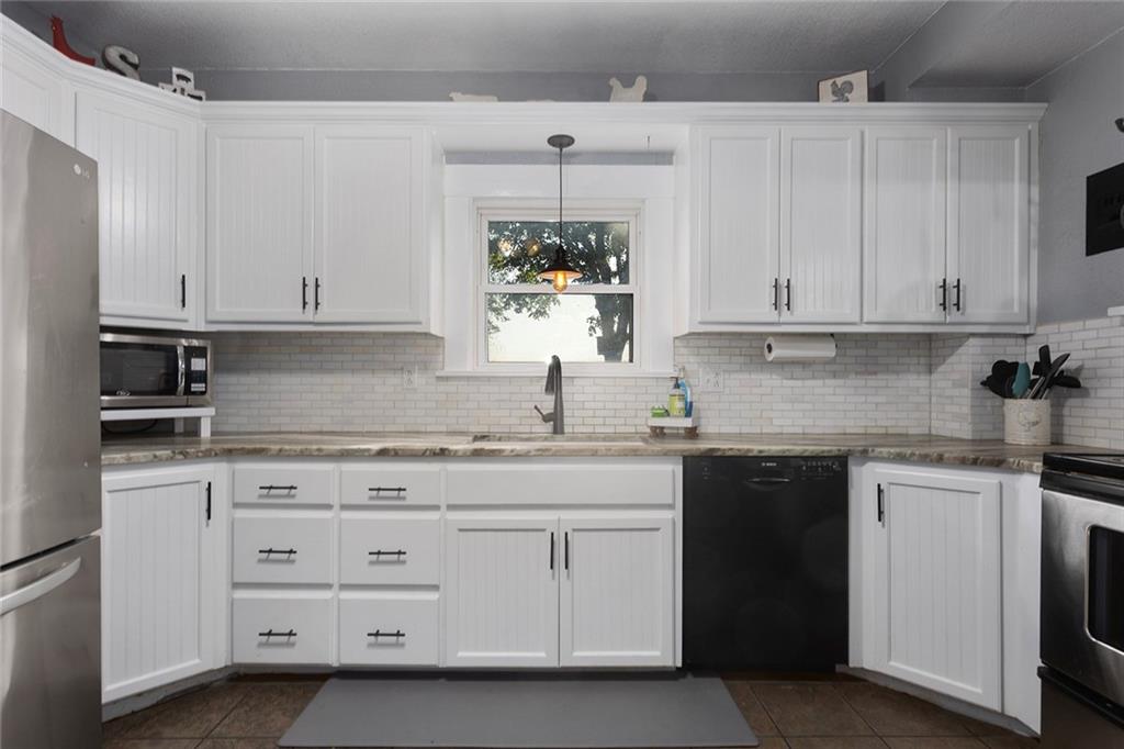 1005 Southwest Shaver Road Plattsburg, MO 64477 - Photo 17 of 40