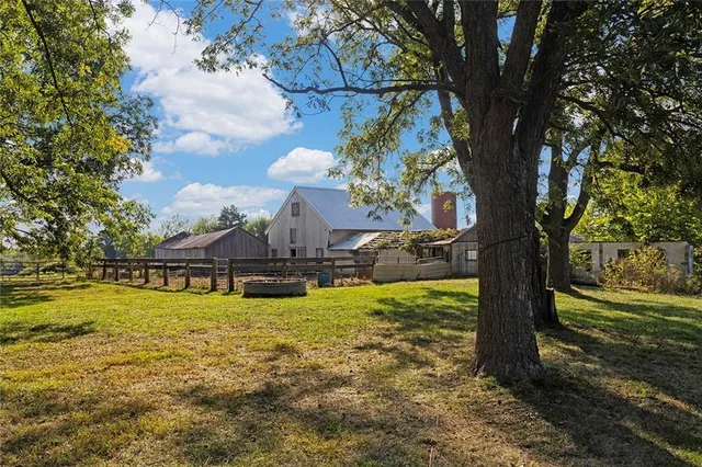 $415,000 | 1005 Southwest Shaver Road, Plattsburg, MO 64477