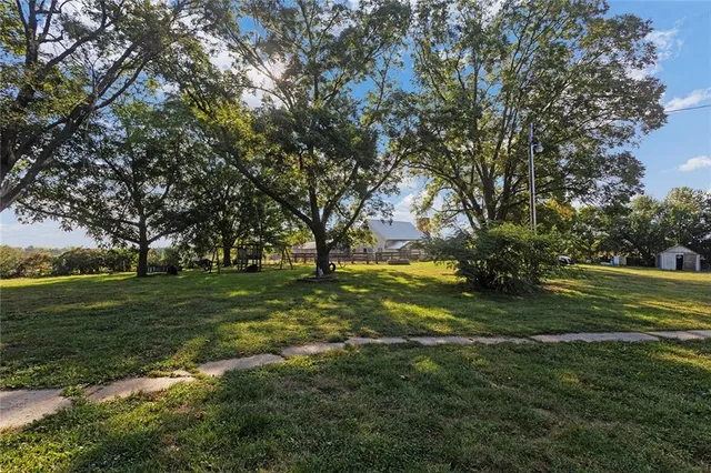 $415,000 | 1005 Southwest Shaver Road, Plattsburg, MO 64477