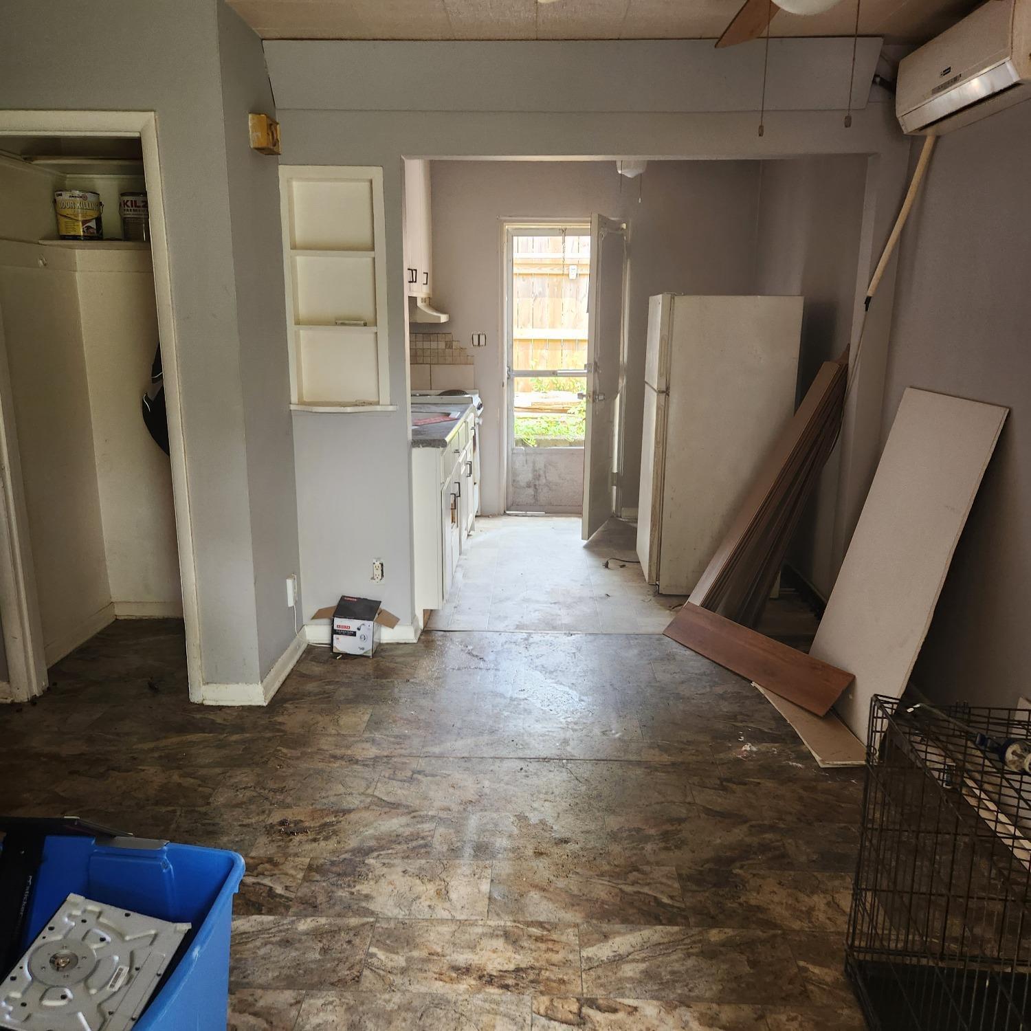 1335 Compton Road Cincinnati, OH 45231 - Photo 3 of 6 Gallery Image 3