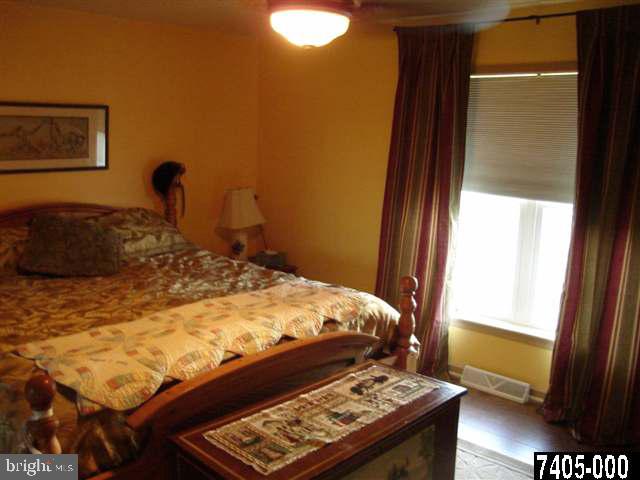 4465 Lee Road Hanover, PA 17331 - Photo 14 of 24 Gallery Image 14