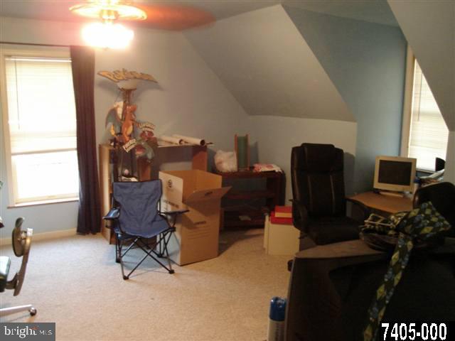 4465 Lee Road Hanover, PA 17331 - Photo 16 of 24 Gallery Image 16