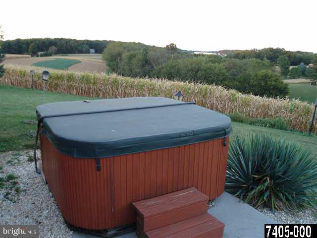 4465 Lee Road Hanover, PA 17331 - Photo 18 of 24 Gallery Image 18