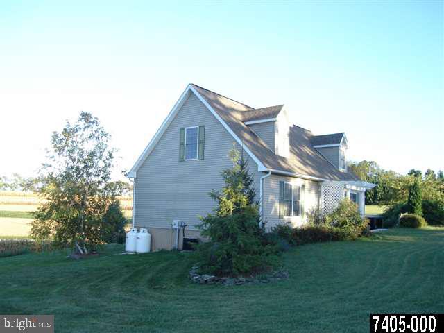 4465 Lee Road Hanover, PA 17331 - Photo 24 of 24 Gallery Image 24