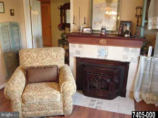 4465 Lee Road Hanover, PA 17331 - Photo 5 of 24 Gallery Image 5