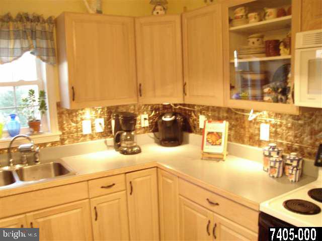 4465 Lee Road Hanover, PA 17331 - Photo 9 of 24 Gallery Image 9