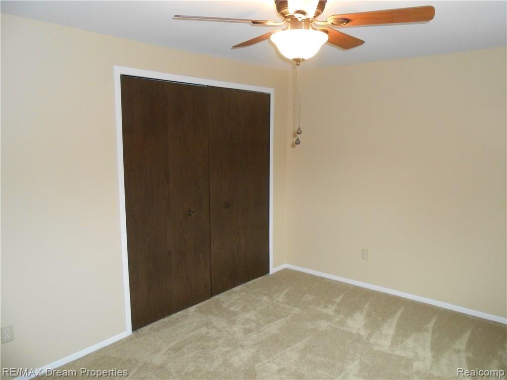 336 Meadowlake Road Canton, MI 48188 - Photo 18 of 40