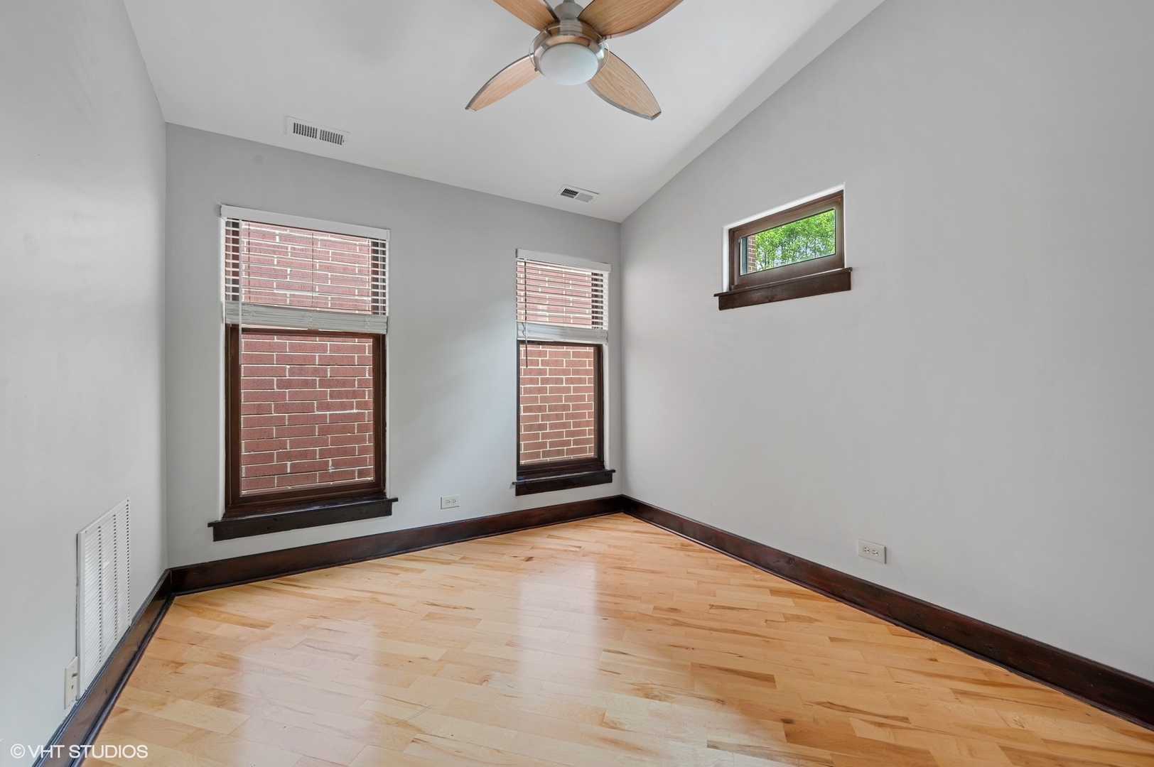 1306 West Fillmore Street, Unit 2 Chicago, IL 60607 - Photo 12 of 15