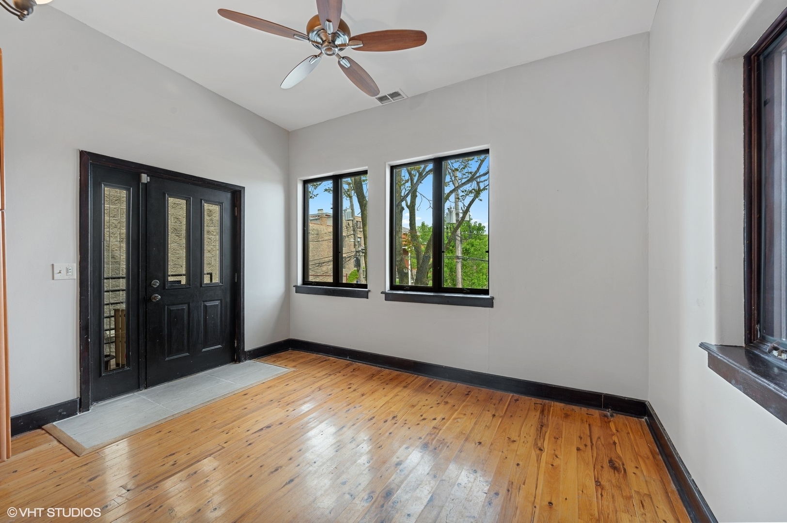 1306 West Fillmore Street, Unit 2 Chicago, IL 60607 - Photo 8 of 15