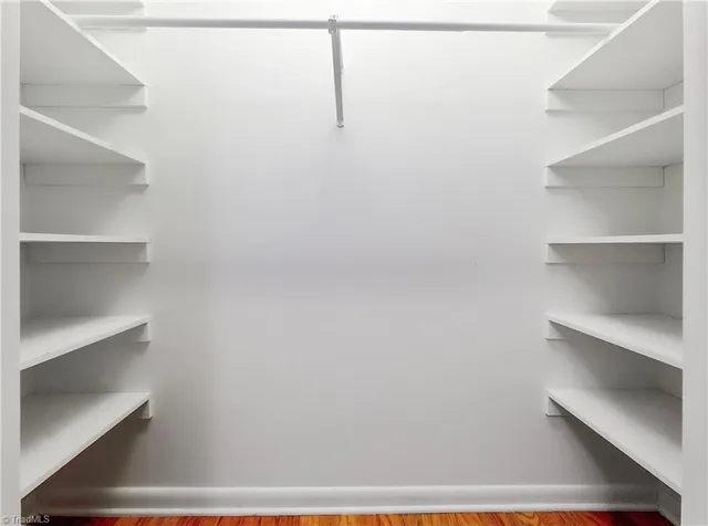 $2,995 | 605 West Market Street, Greensboro, NC 27401