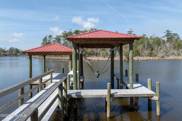 $789,000 | 110 Ruby Yopp Circle, Sneads Ferry, NC 28460