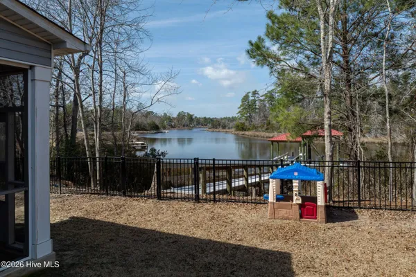 $789,000 | 110 Ruby Yopp Circle, Sneads Ferry, NC 28460