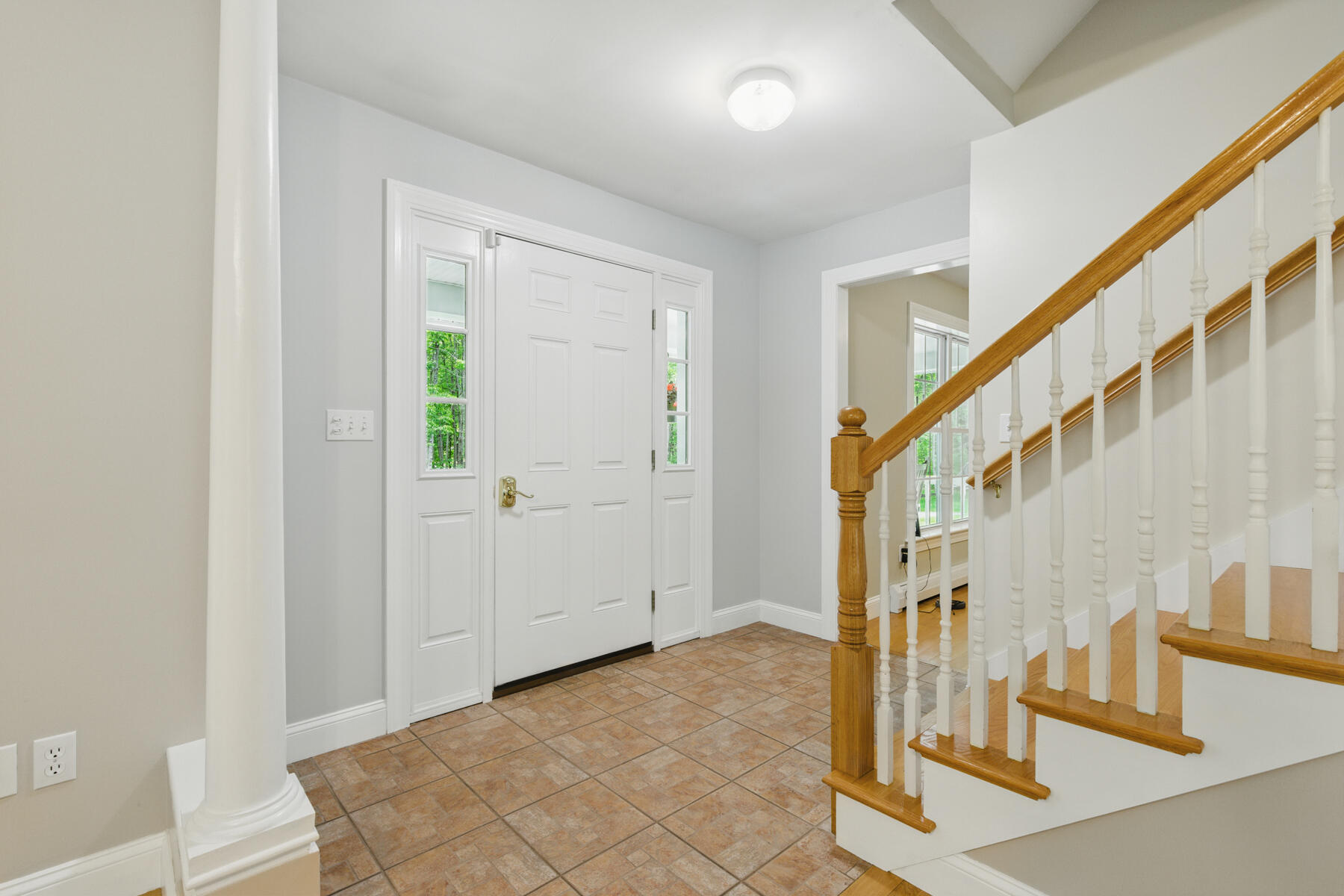 8 Riley's Run Berwick, ME 03901 - Photo 6 of 45 Entryway