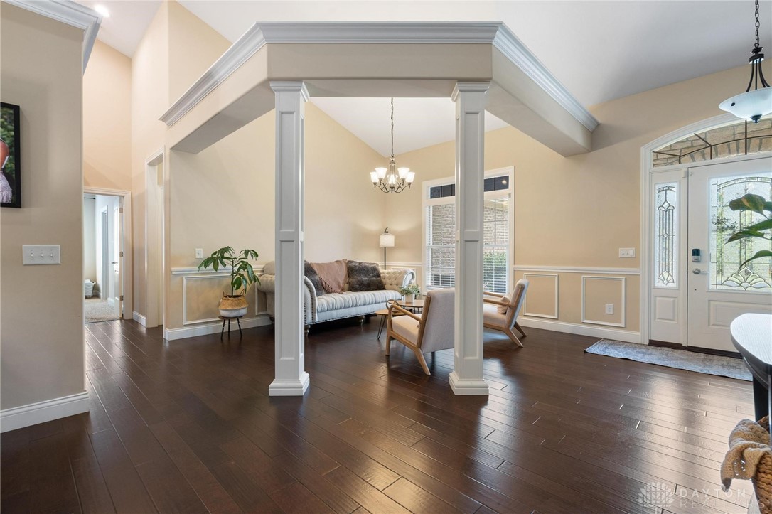 6863 Bunnell Hill Road Springboro, OH 45066 - Photo 12 of 38